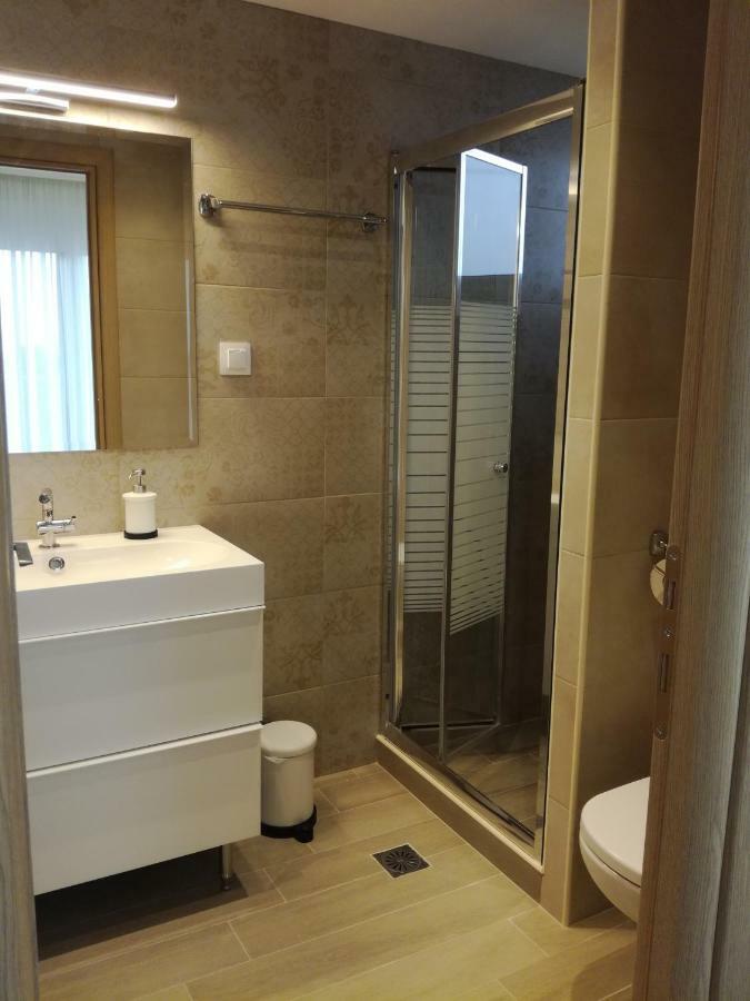 Vanessa'S Rooms & Apartments Kanali  Luaran gambar